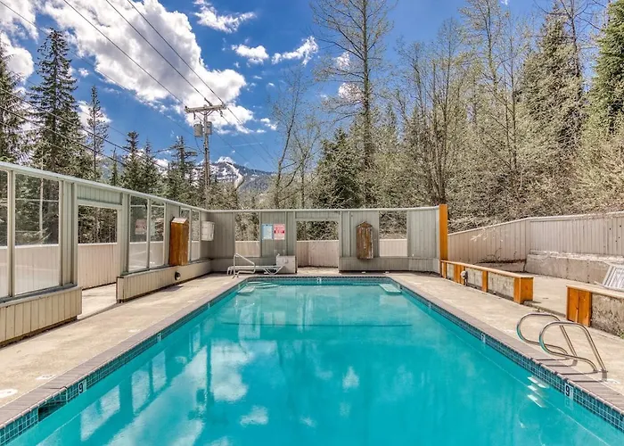 Thunderhead Lodge Condo 204 - Modern Heated Pool & Games